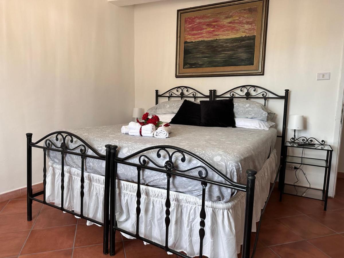 Vicolo Santa Maria- Nel Centro Storico. Holiday home *